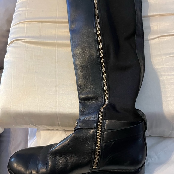 MICHAEL KHORS BOOTS - Picture 7 of 9